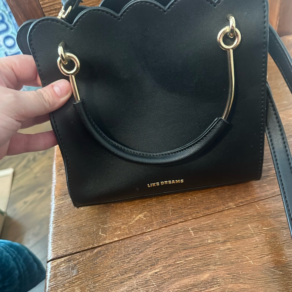 Black Scalloped Handbag